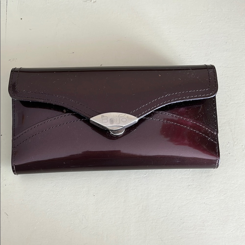 Beijo Brown Wallet with Glossy Finish and Flap Closure